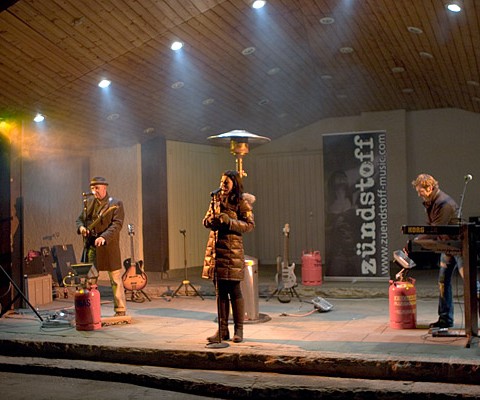 Zündstoff, 28.12.2007, Riezlern (A), Gemeindeplatz