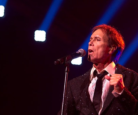 Konzertaufnahme, Cliff Richard, 09.12.2010, München, Olympiahalle