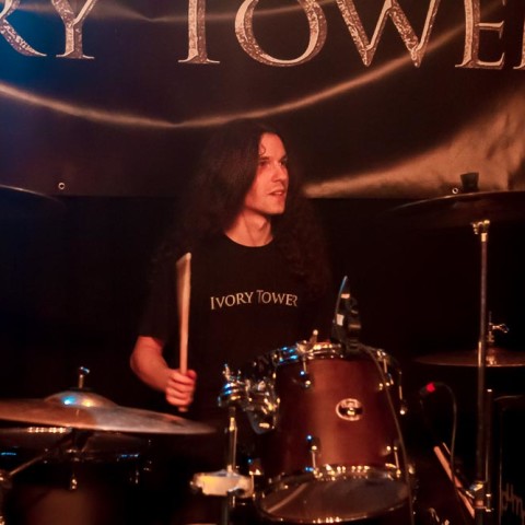 Ivory Tower, 07.11.2015, Kiel, Kick Ass